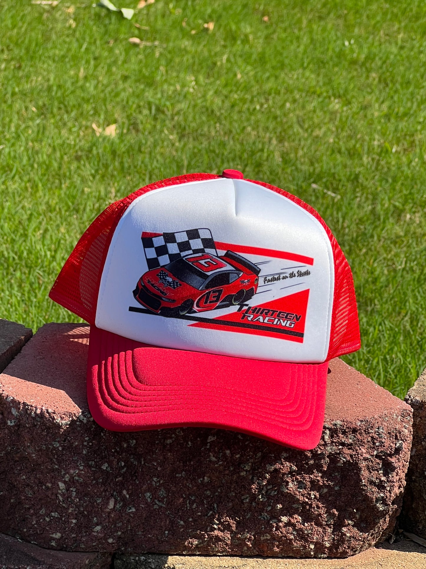 THIRTEEN RACING TRUCKER